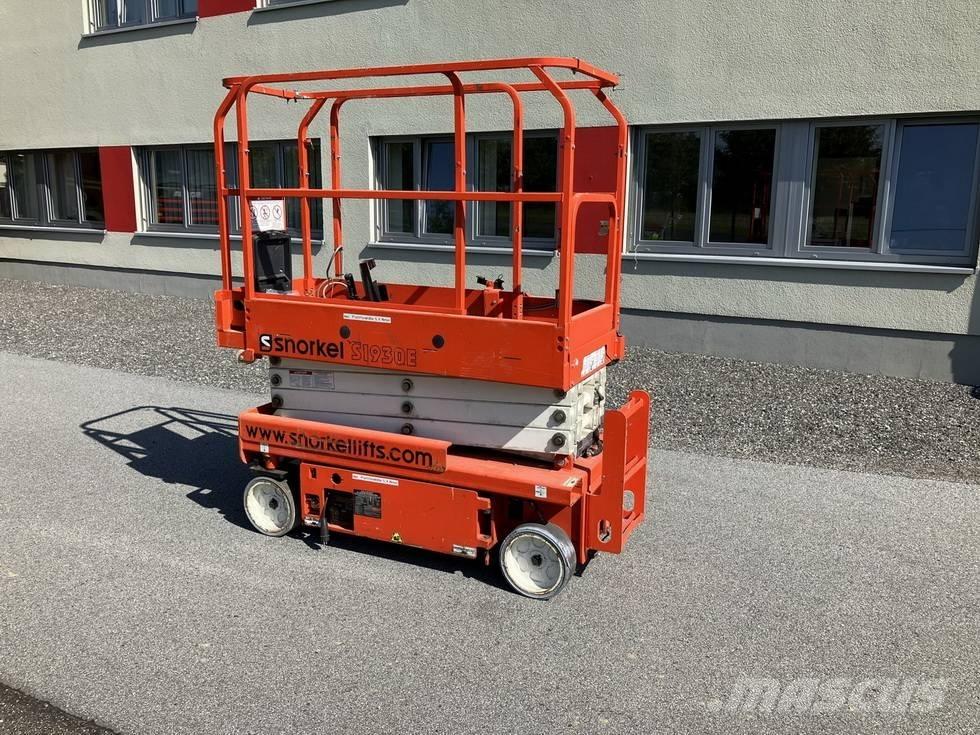 Snorkel S 1930 E Žirkliniai keltuvai