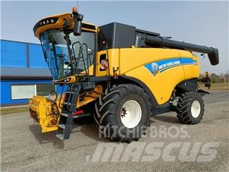 New Holland CX 8.85 Derliaus nuėmimo kombainai