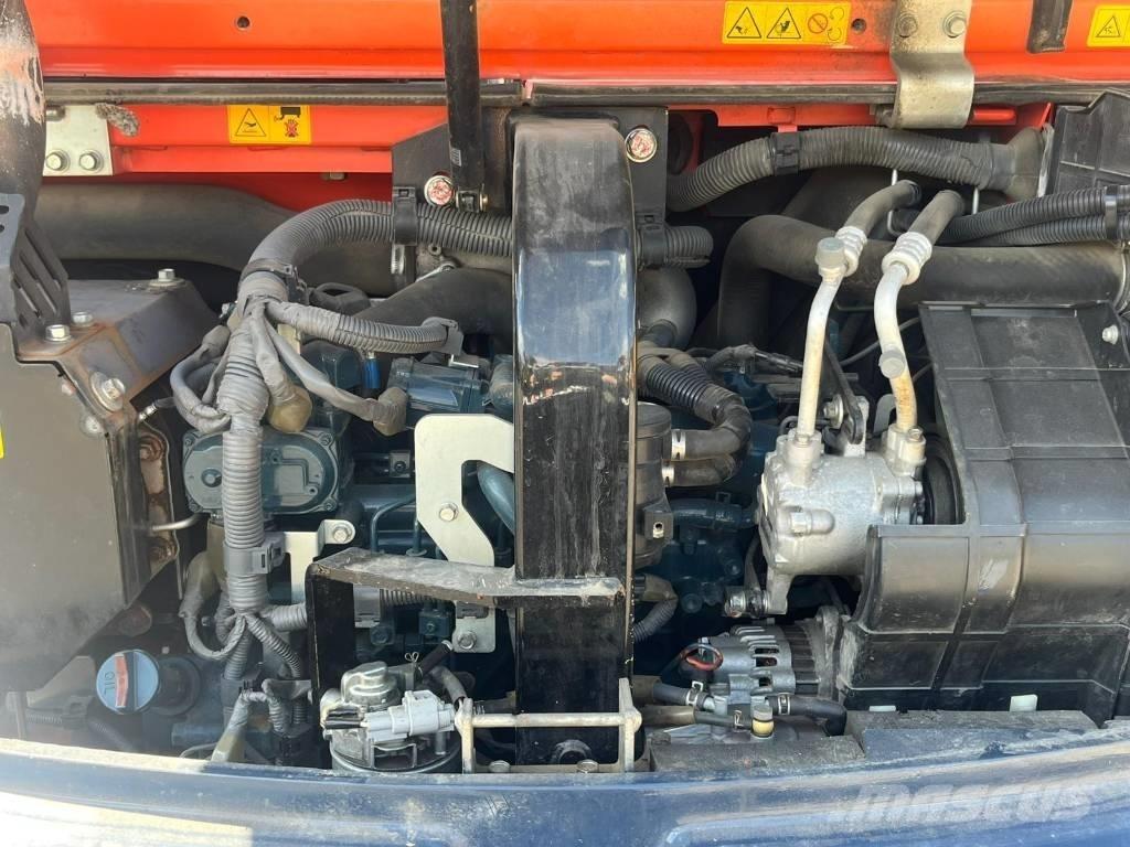 Kubota KX080 Vidutinės galios ekskavatoriai 7-12 t