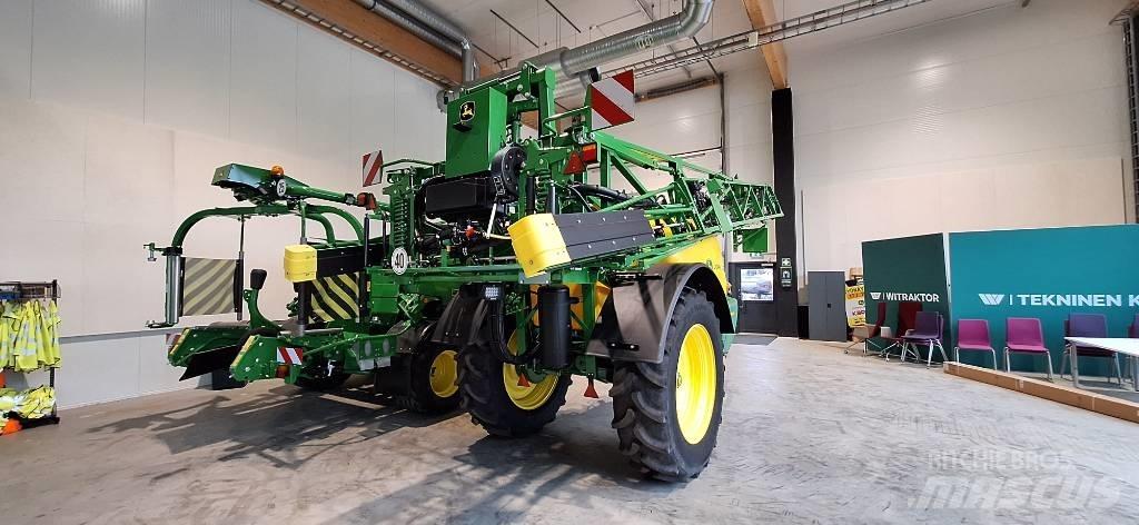 John Deere M 740 i Prikabinami purkštuvai