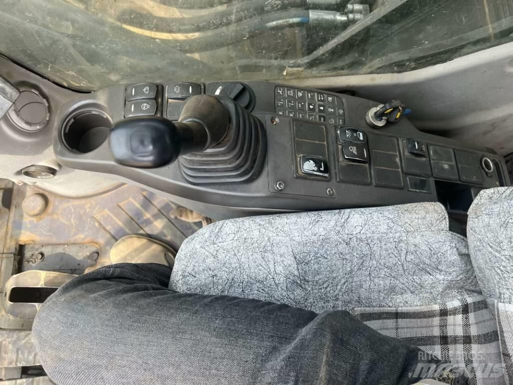 Volvo 480 Vikšriniai ekskavatoriai