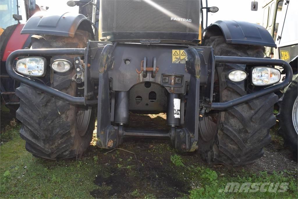 JCB Fastrac 8250 Traktoriai