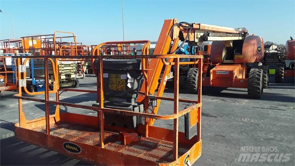 JLG 660SJG Teleskopiniai keltuvai