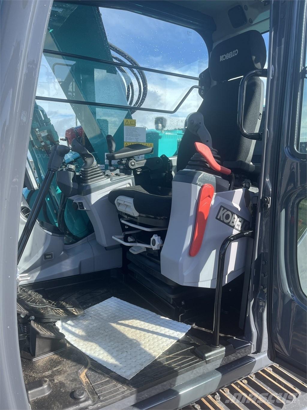 Kobelco SK 75 SR Vidutinės galios ekskavatoriai 7-12 t