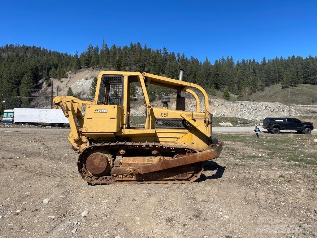 DEERE 850 Vikšriniai buldozeriai