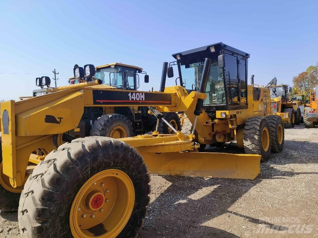 CAT 140 H Greideriai