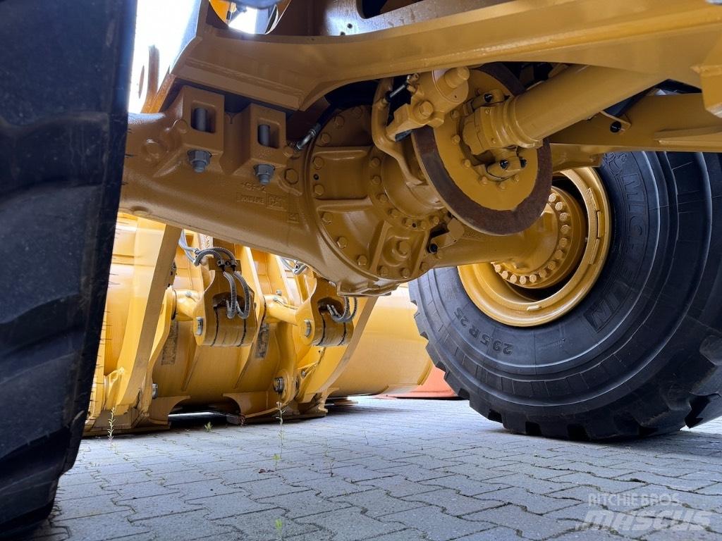 CAT 980 XE Naudoti ratiniai krautuvai
