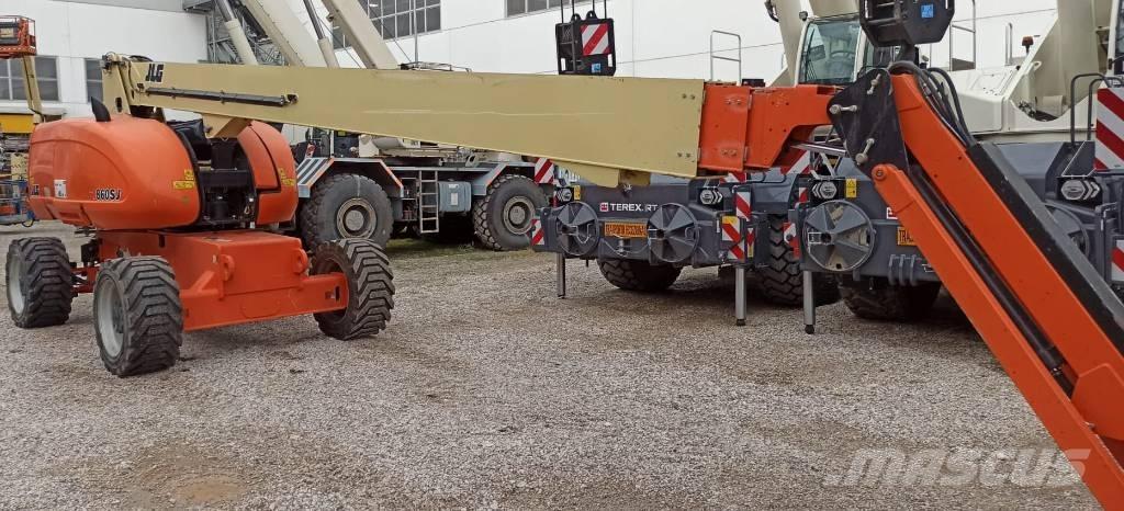 JLG 860 SJ Teleskopiniai keltuvai