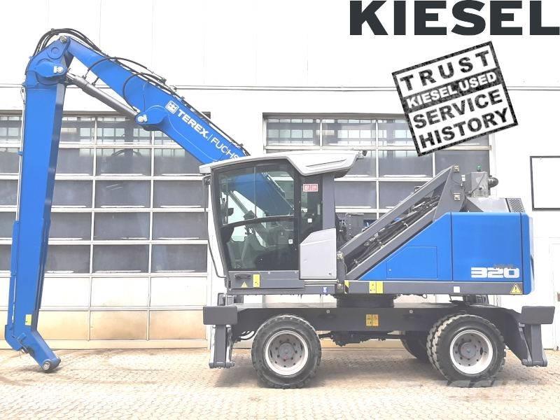 Fuchs MHL 320 F Atliekų / pramoniniai krautuvai
