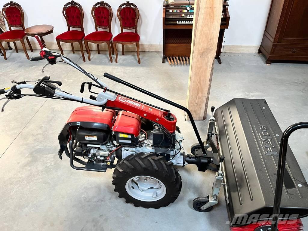 Emaq MAK 18 Šlavimo technika