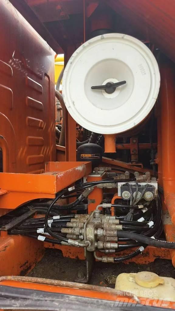 Doosan DH 225 LC-7 Vikšriniai ekskavatoriai