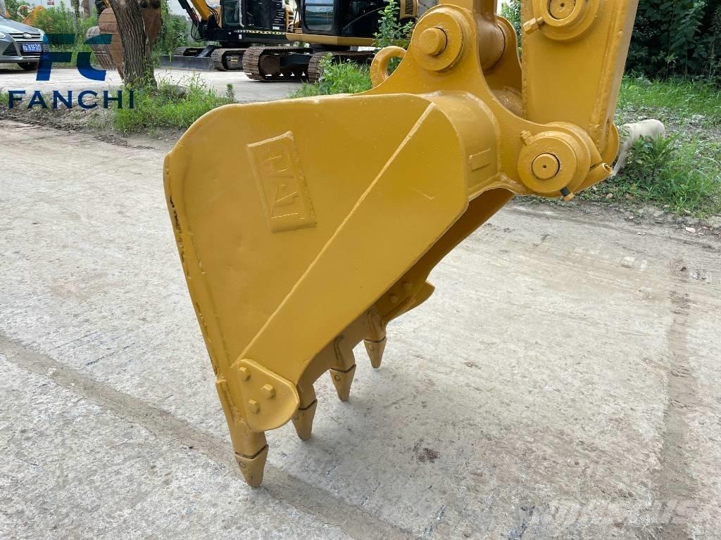 CAT 308 C Vidutinės galios ekskavatoriai 7-12 t