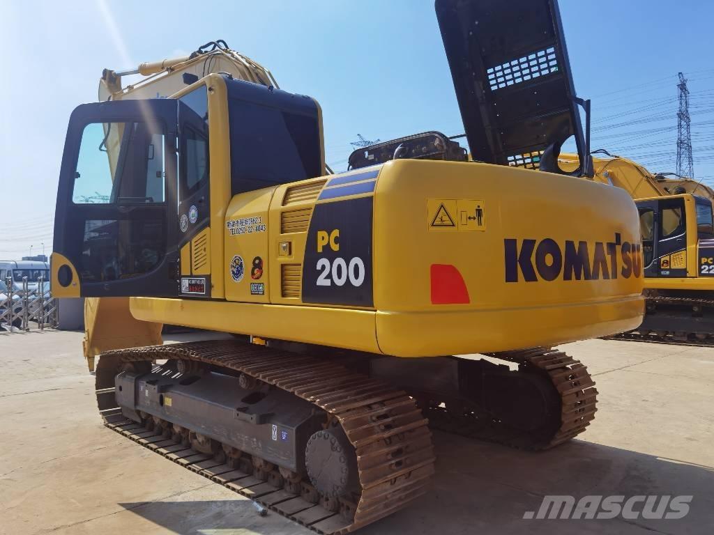 Komatsu PC 200-8 Vikšriniai ekskavatoriai