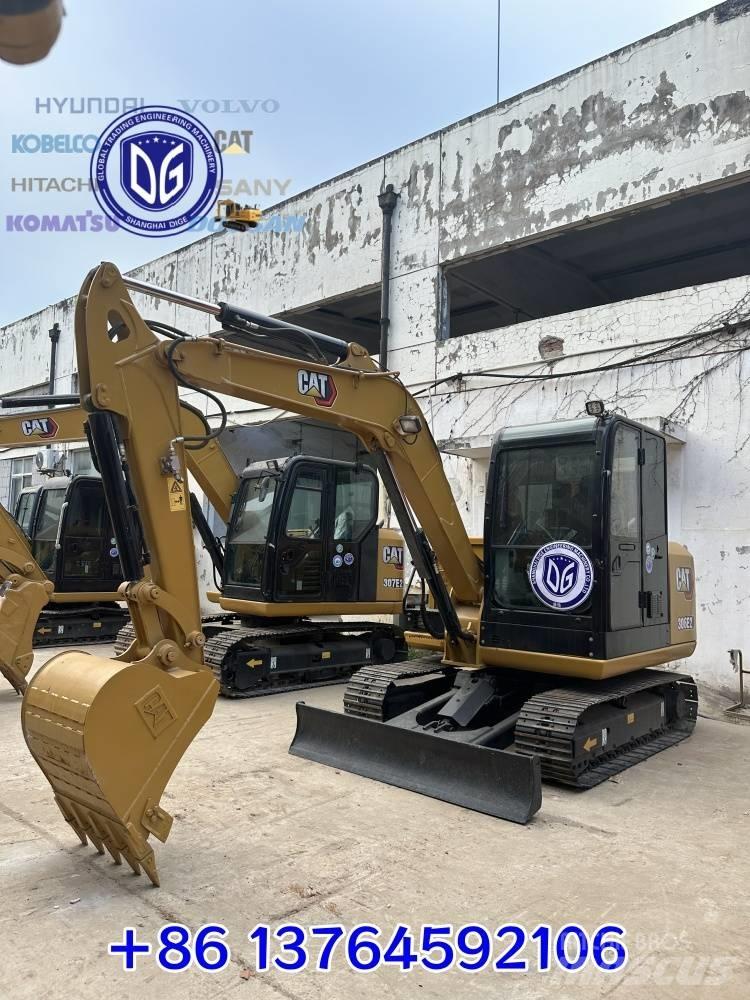 CAT 306E2 Vikšriniai ekskavatoriai