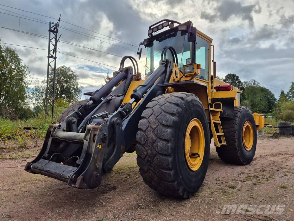 Volvo L 120 B Naudoti ratiniai krautuvai