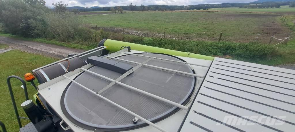 CLAAS Lexion 770 Derliaus nuėmimo kombainai