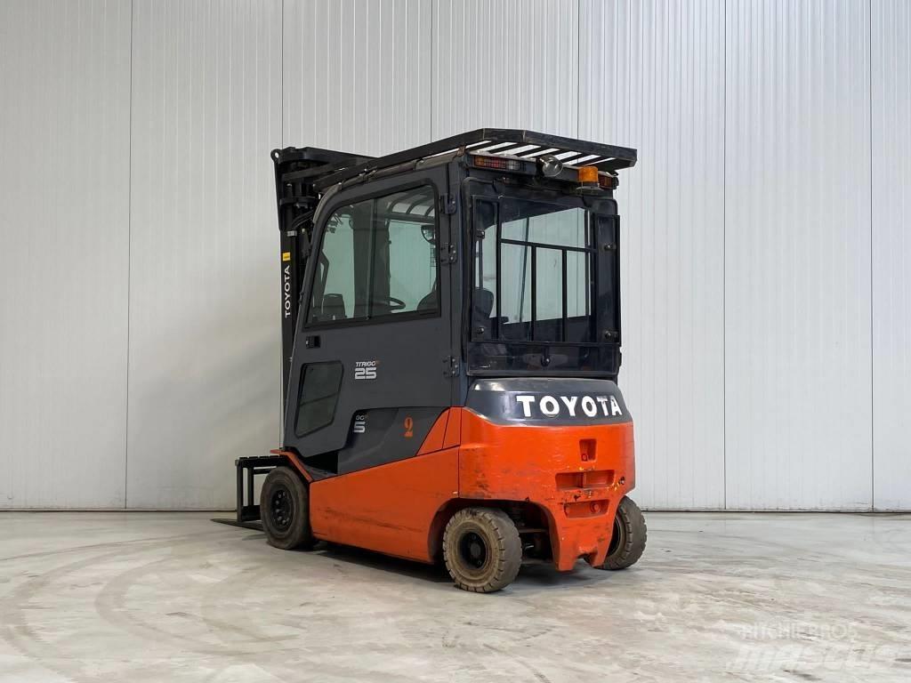Toyota 8FBMT25 Elektriniai šakiniai krautuvai