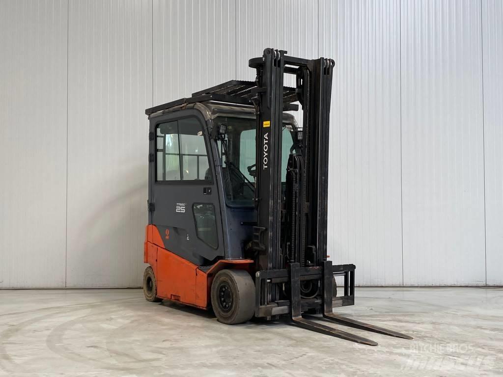 Toyota 8FBMT25 Elektriniai šakiniai krautuvai