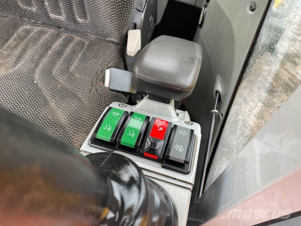 Wacker Neuson EW 100 Ratiniai ekskavatoriai