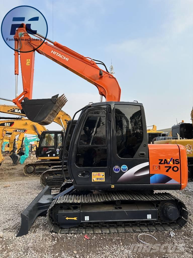 Hitachi ZX 70 Vikšriniai ekskavatoriai