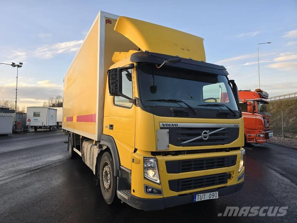 Volvo FM 330 Sunkvežimiai su dengtu kėbulu