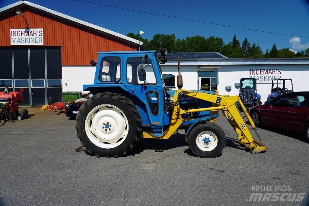Ford 4000 - Traktor Traktoriai