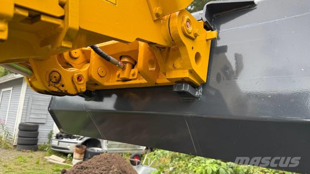 Avant Maxload 950 Mini krautuvai