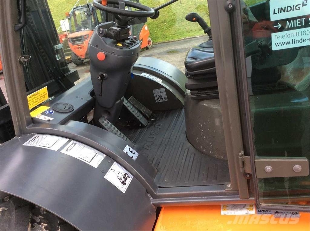 Ausa C500 HX4 Visureigiai krautuvai