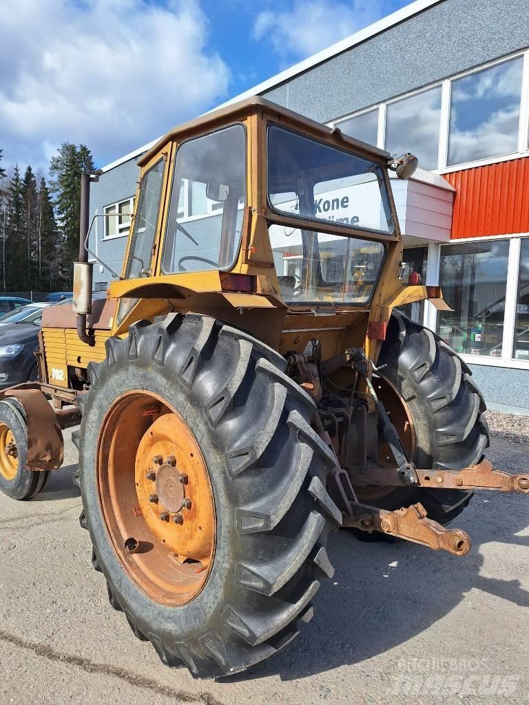 Valmet 702 Traktoriai
