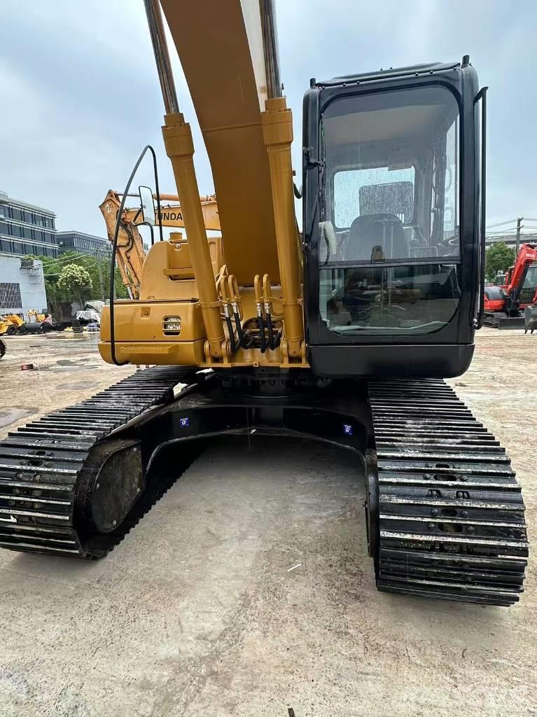CAT 320 C L Vikšriniai ekskavatoriai