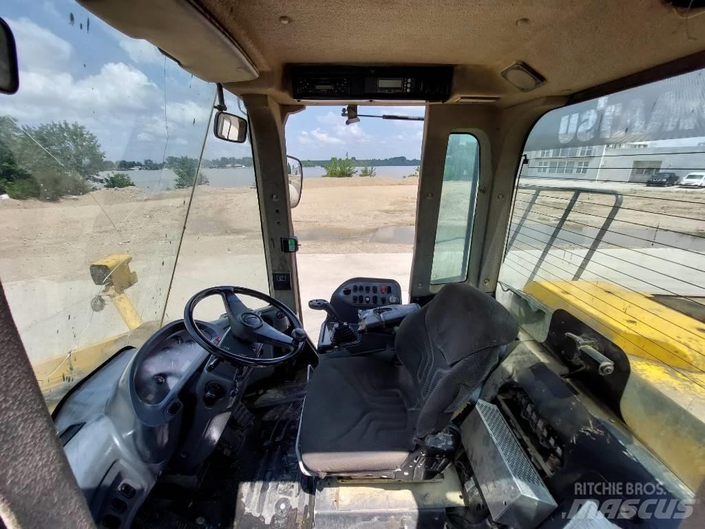 Komatsu WA 430-6E0 Naudoti ratiniai krautuvai
