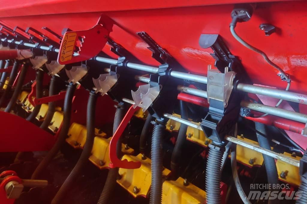 Väderstad 400C Sėjamieji kombainai