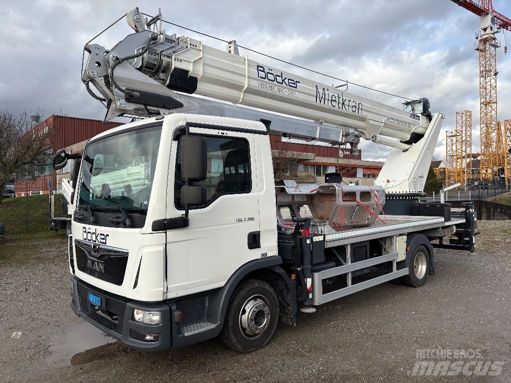 Böcker AK 37/4000 Neapdoroto reljefo kranai
