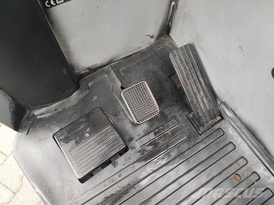 Still FM-X 14 Šakiniai krautuvai su prailgintu keltuvu