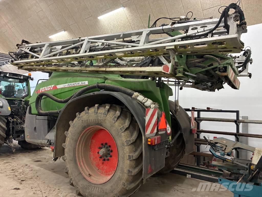 Fendt Rogator 366 Prikabinami purkštuvai