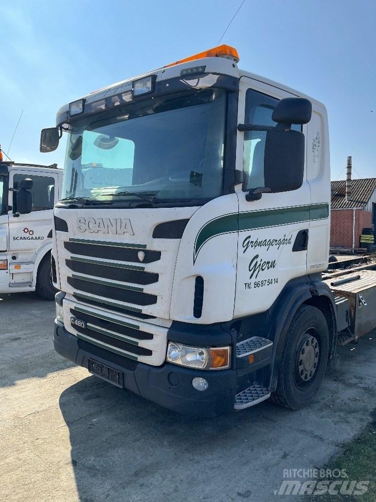Scania CG16 Kabinos ir salonai