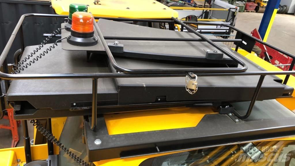 JCB 140X LC Vikšriniai ekskavatoriai