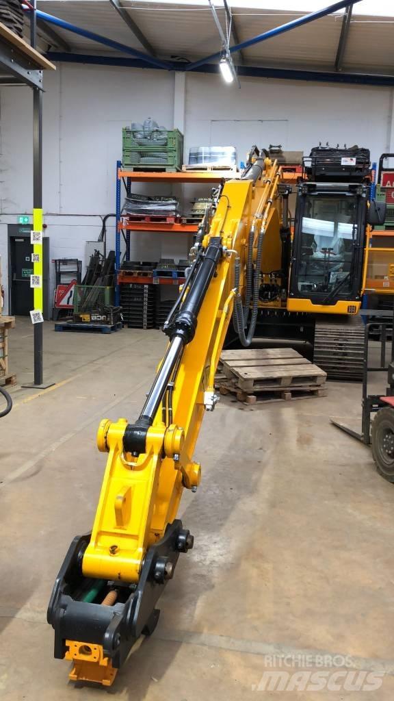 JCB 140X LC Vikšriniai ekskavatoriai