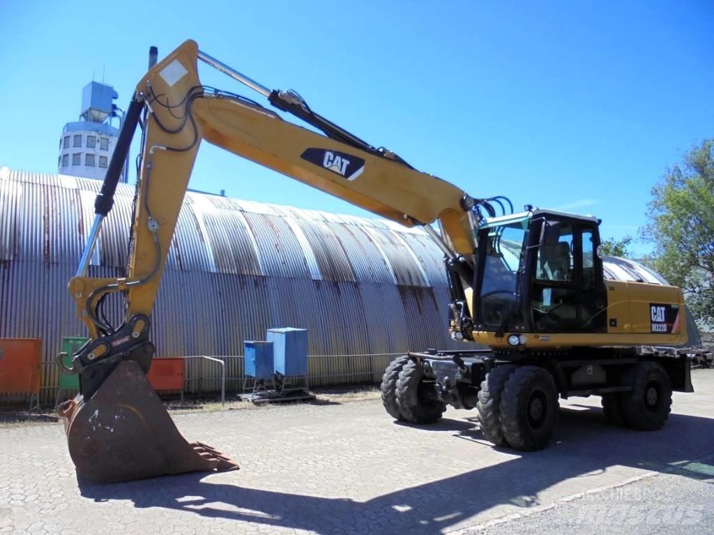 CAT M 322 D Ratiniai ekskavatoriai