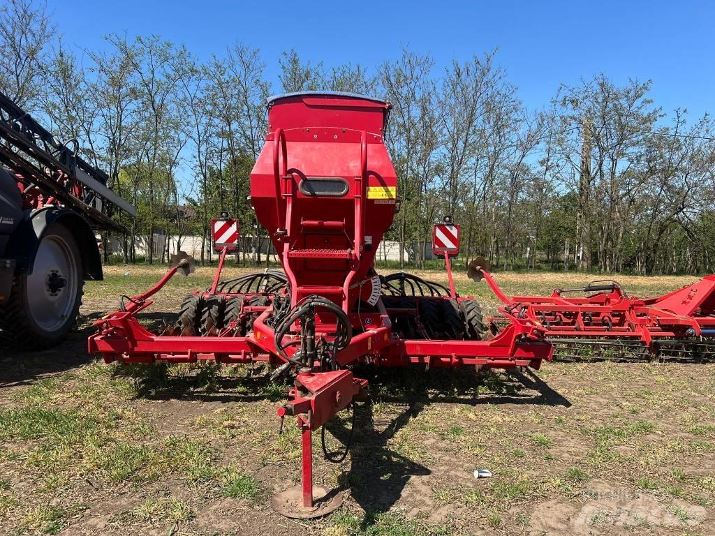 Horsch Pronto 4 DC Sėjamieji kombainai