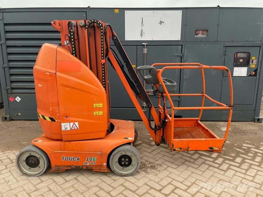 JLG Toucan 10 E Vertikalūs stiebiniai keltuvai