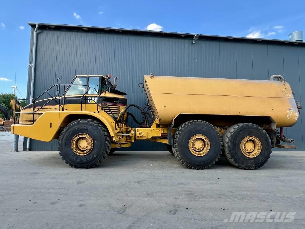 CAT 740 Water truck Karjeriniai savivarčiai