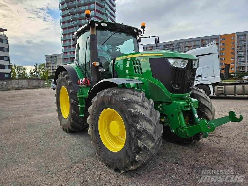 John Deere 6170R Traktoriai