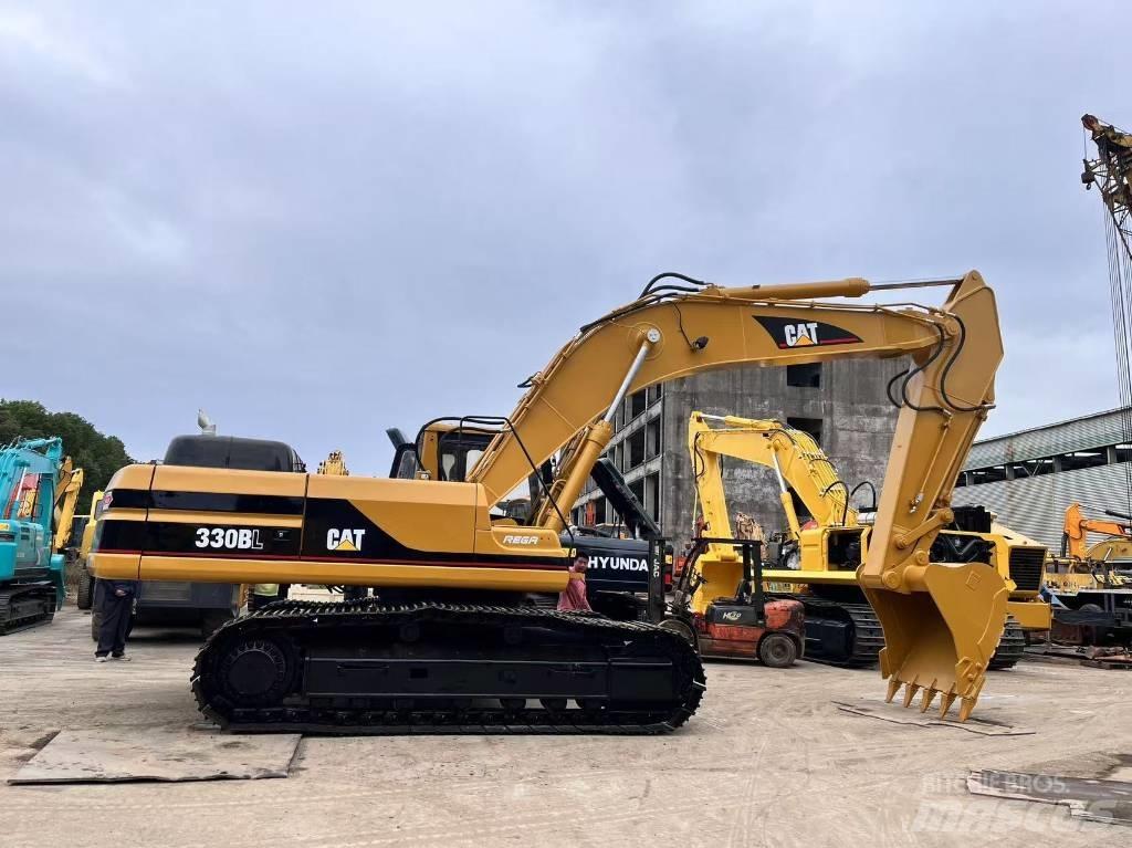 CAT 330 B Vikšriniai ekskavatoriai