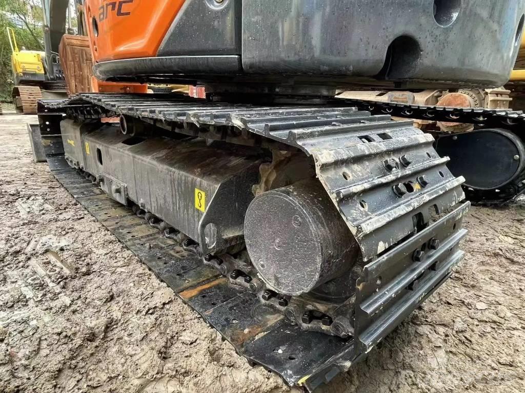 Hitachi ZX50U Mini ekskavatoriai < 7 t