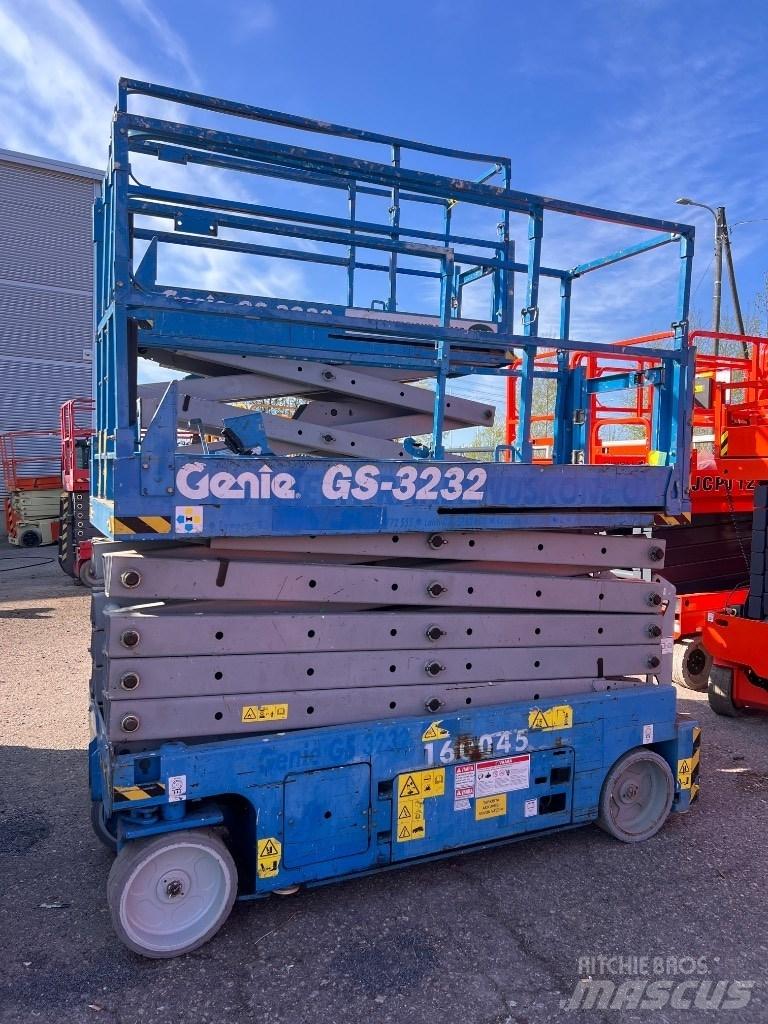 Genie GS 3232 Žirkliniai keltuvai