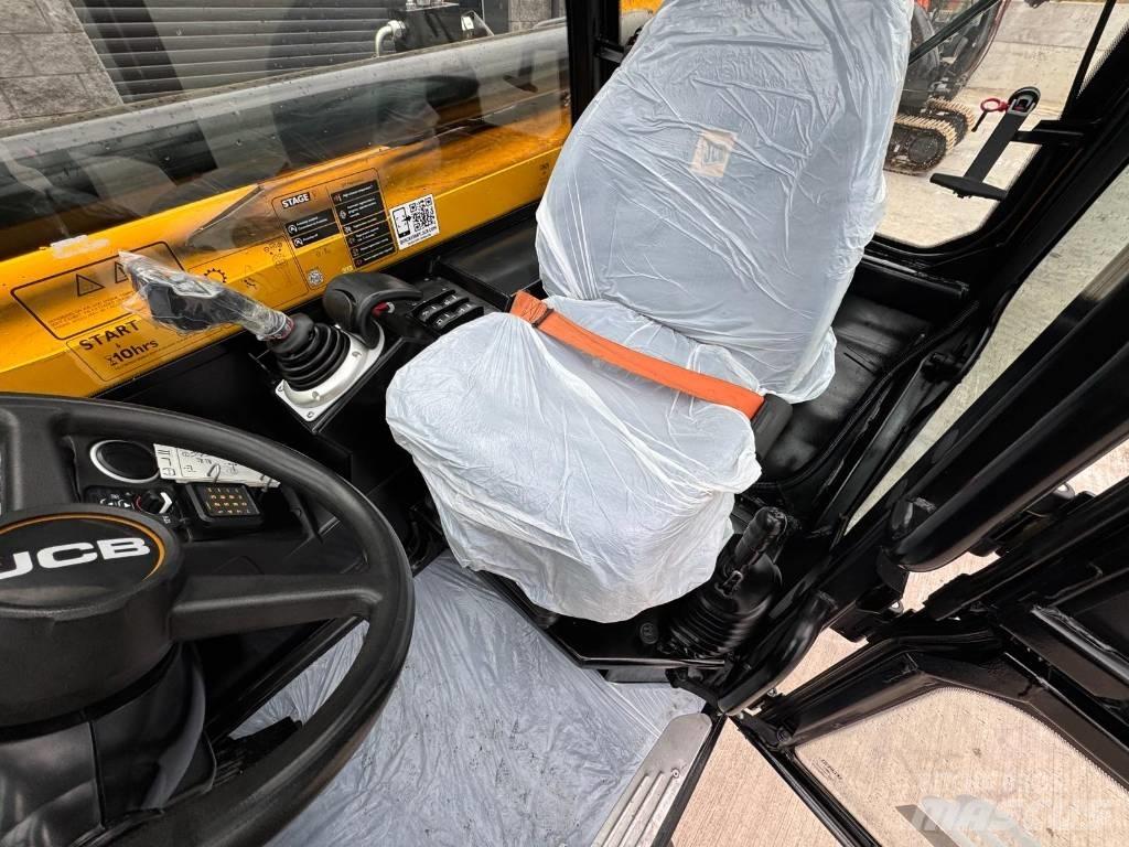 JCB 540-170 Teleskopiniai krautuvai