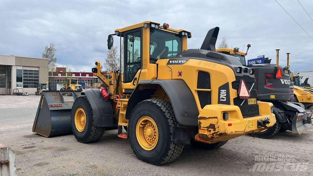 Volvo L 70 H Naudoti ratiniai krautuvai