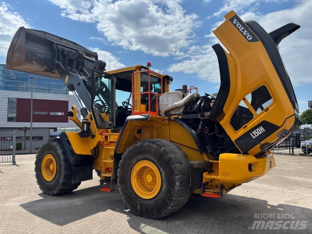 Volvo L 150 H Naudoti ratiniai krautuvai