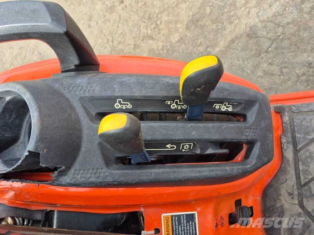Kubota BX 23 Traktoriai